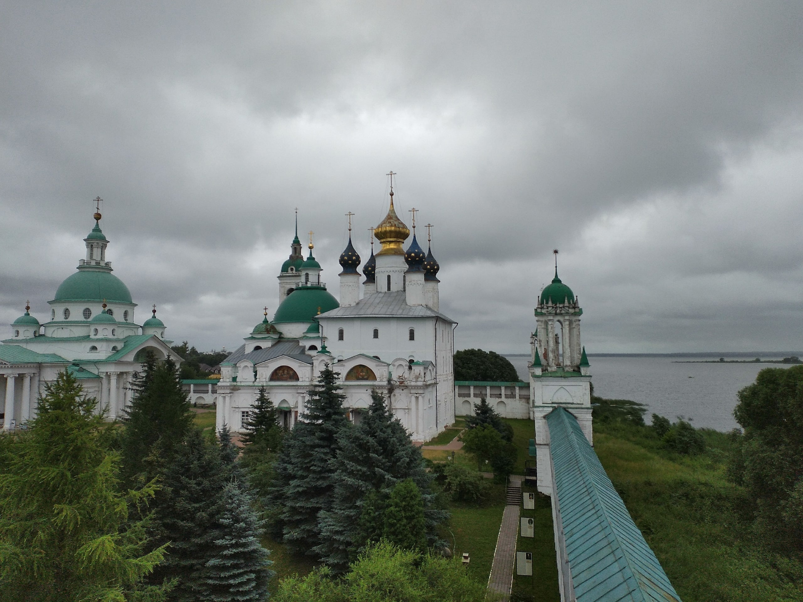 Крест господень в годеново