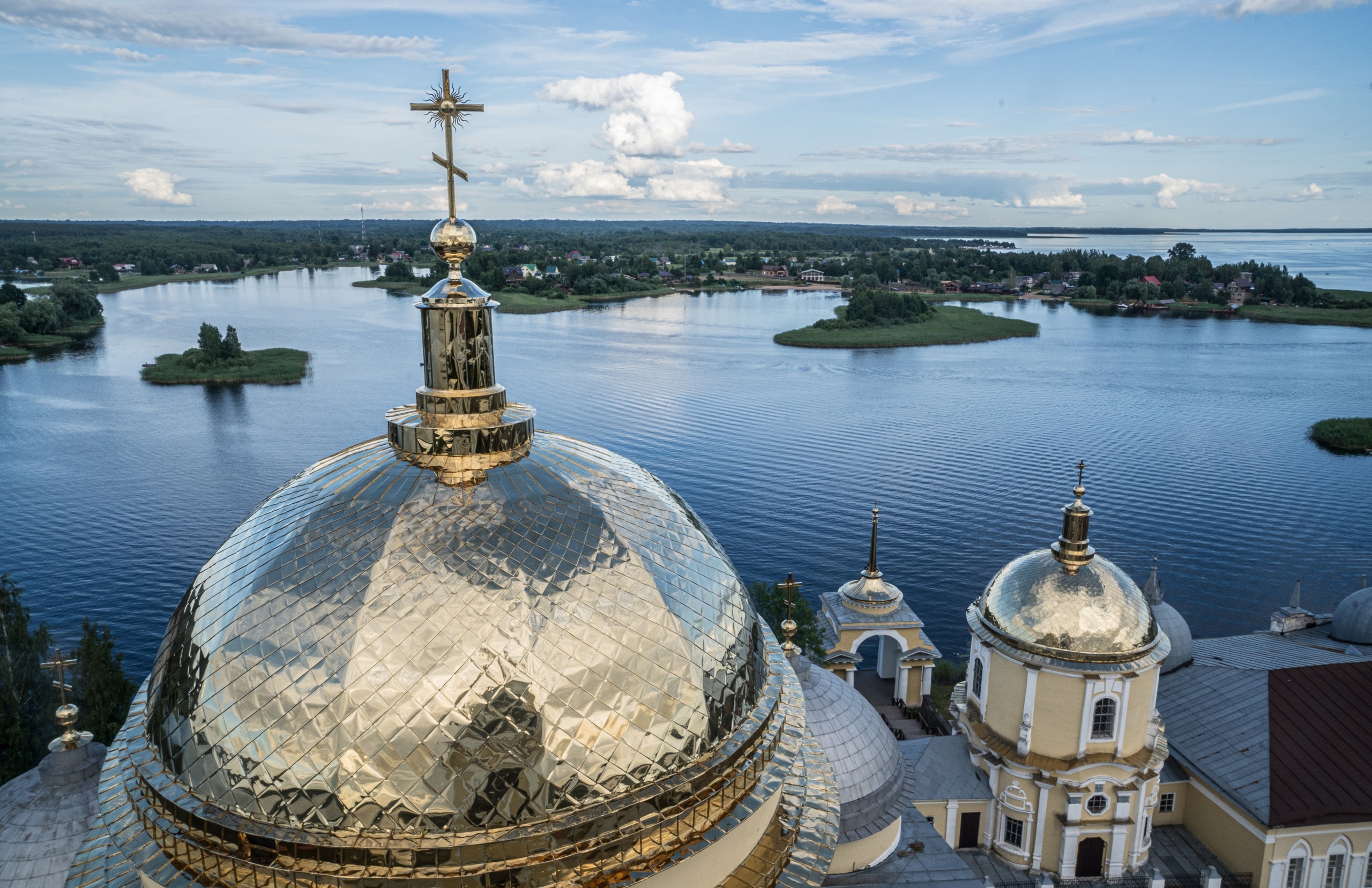 Крестовоздвиженская Церковь в Ниловой пустыни