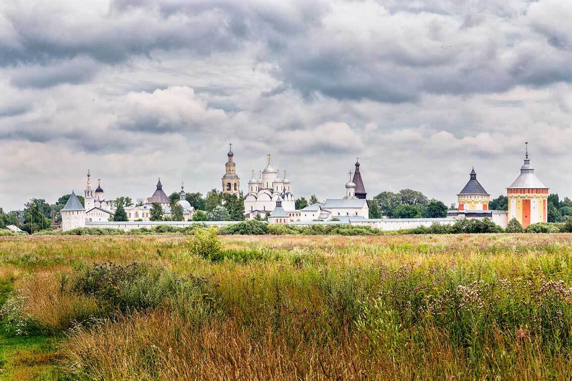 Сайт вологды. Спасо-Прилуцкий Димитриев монастырь. Ансамбль Спасо-Прилуцкого монастыря. Вологда 27. Спасо-Прилуцкий монастырь. Спасо Прилуцкий монастырь Вологда сверху.